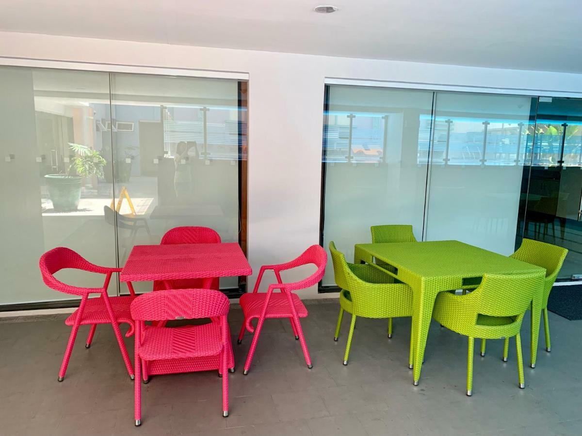 Chillax Studio 101 Newport Boulevard Manila Kültér fotó